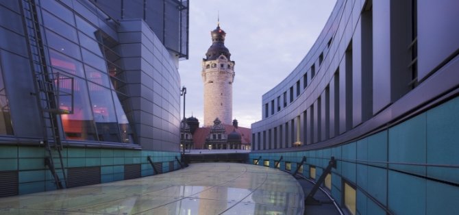 Leipzig.petersbogen_blickzumneuenrathaus___michaelbader_2008_5853